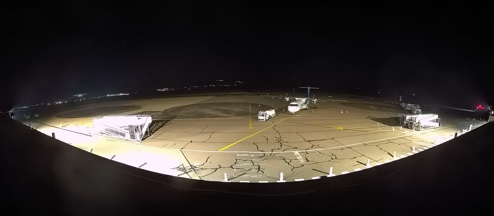 Corsica, Aéroport  de Calvi Sainte-Catherine Airport Live Cam CLY/LFKC - Calvi, Haute-Corse, Corse, France