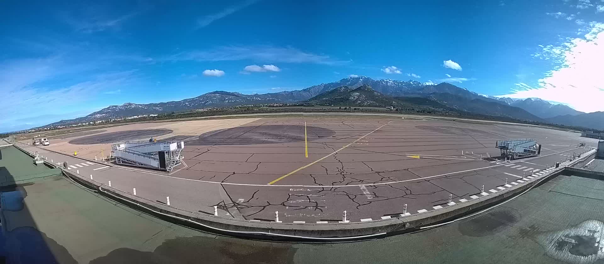 Corsica, Aéroport  de Calvi Sainte-Catherine Airport Live Cam CLY/LFKC - Calvi, Haute-Corse, Corse, France