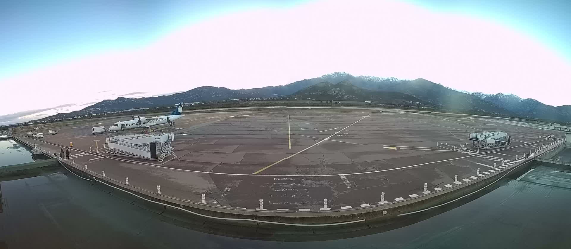 Corsica, Aéroport  de Calvi Sainte-Catherine Airport Live Cam CLY/LFKC - Calvi, Haute-Corse, Corse, France