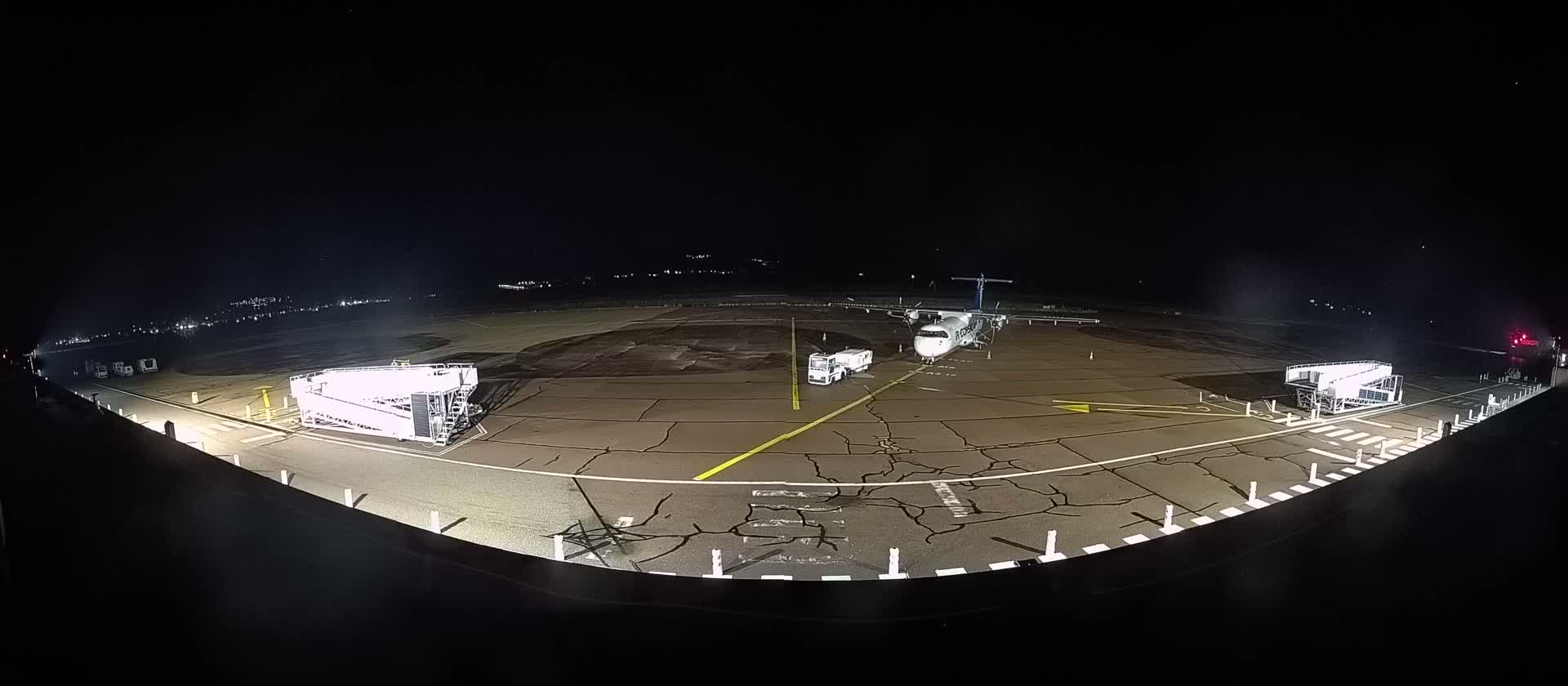 Corsica, Aéroport  de Calvi Sainte-Catherine Airport Live Cam CLY/LFKC - Calvi, Haute-Corse, Corse, France