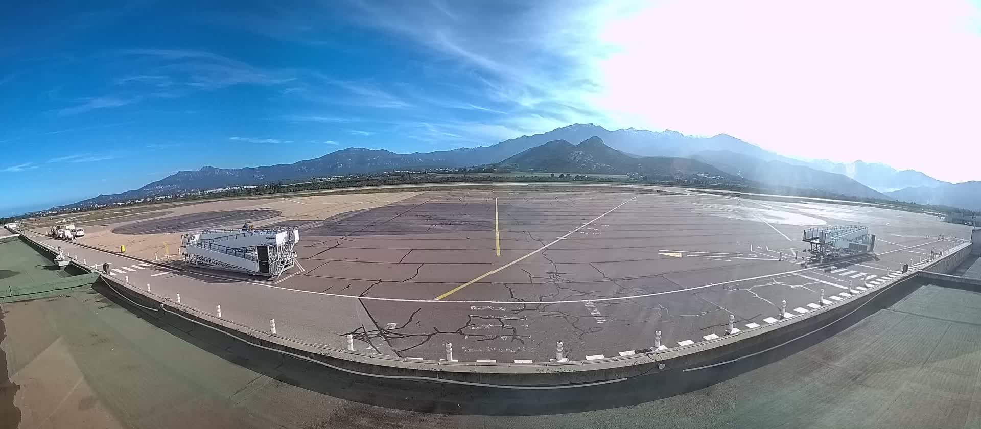 Corsica, Aéroport  de Calvi Sainte-Catherine Airport Live Cam CLY/LFKC - Calvi, Haute-Corse, Corse, France