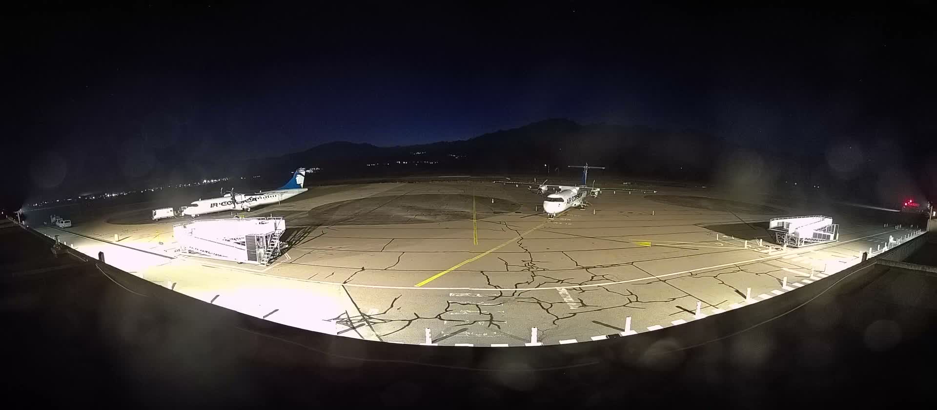 Corsica, Aéroport  de Calvi Sainte-Catherine Airport Live Cam CLY/LFKC - Calvi, Haute-Corse, Corse, France