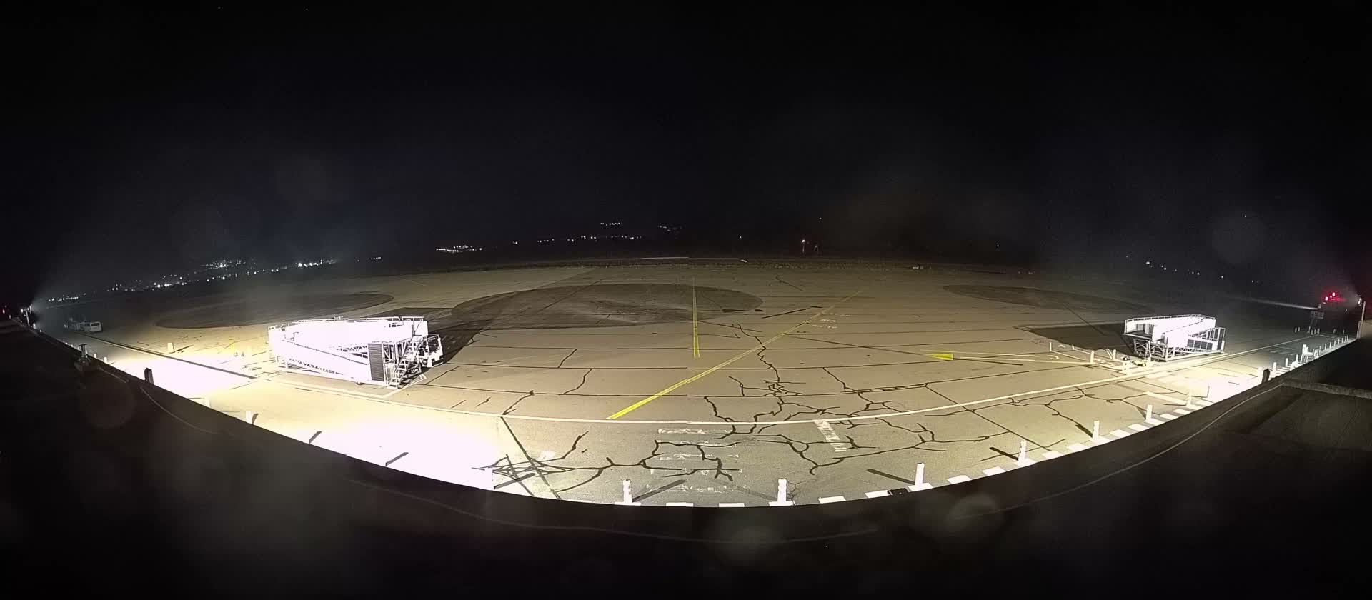 Corsica, Aéroport  de Calvi Sainte-Catherine Airport Live Cam CLY/LFKC - Calvi, Haute-Corse, Corse, France