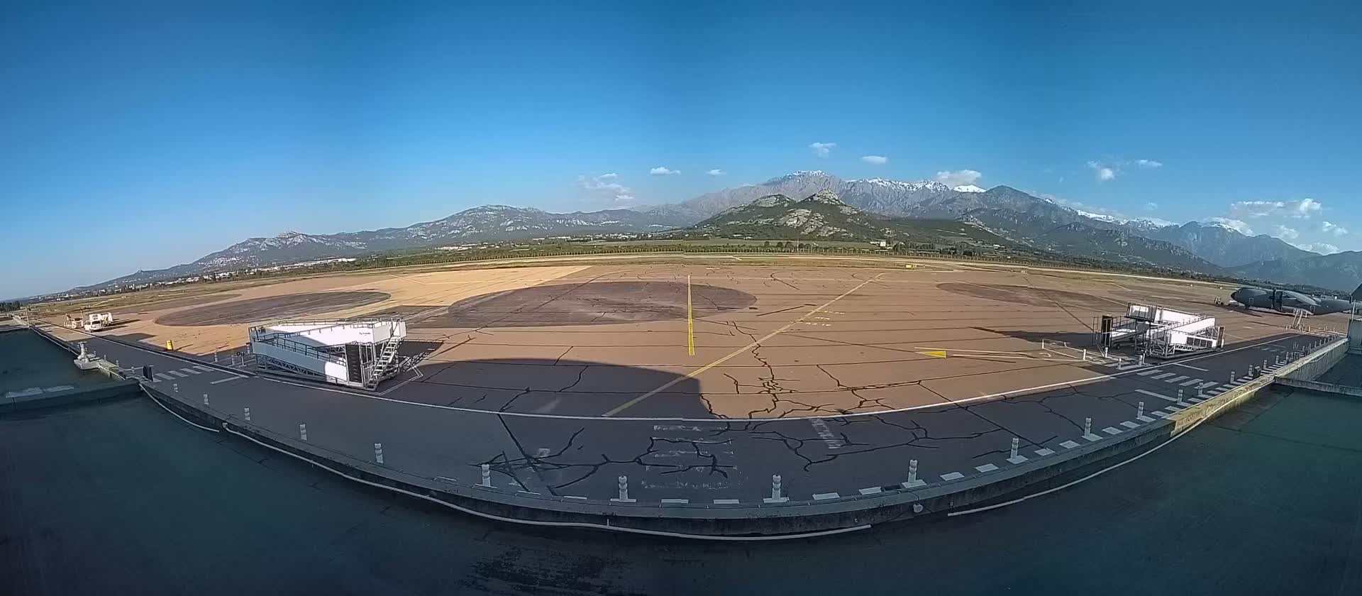 Corsica, Aéroport  de Calvi Sainte-Catherine Airport Live Cam CLY/LFKC - Calvi, Haute-Corse, Corse, France