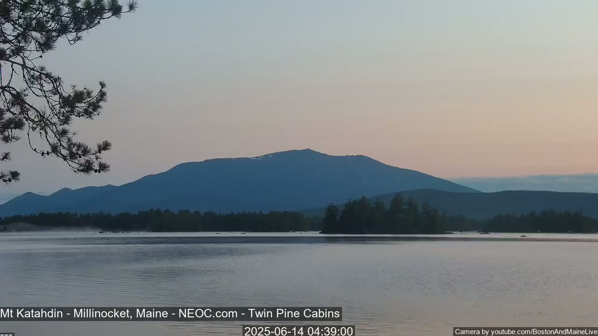 Mt Katahdin Live Cam - Millinocket, Maine, USA