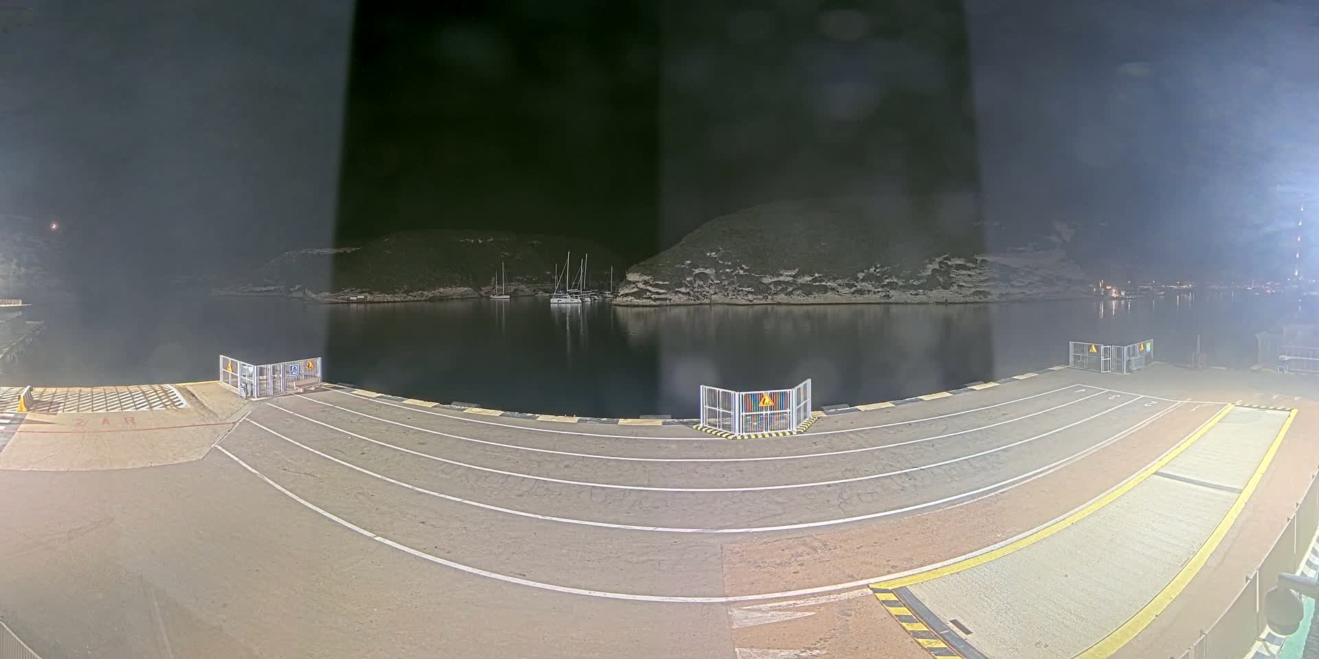 Corsica, Port de Commerce Bonifacio Port Live Cam - Sartene, Corse-du-Sud, Corse , France