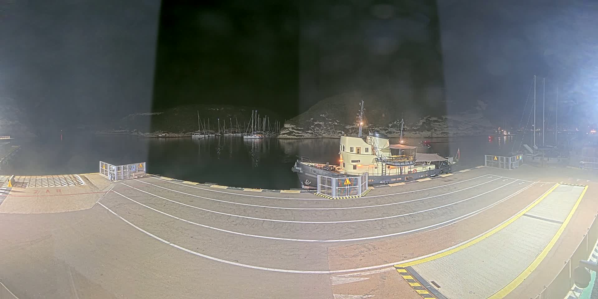 Corsica, Port de Commerce Bonifacio Port Live Cam - Sartene, Corse-du-Sud, Corse , France