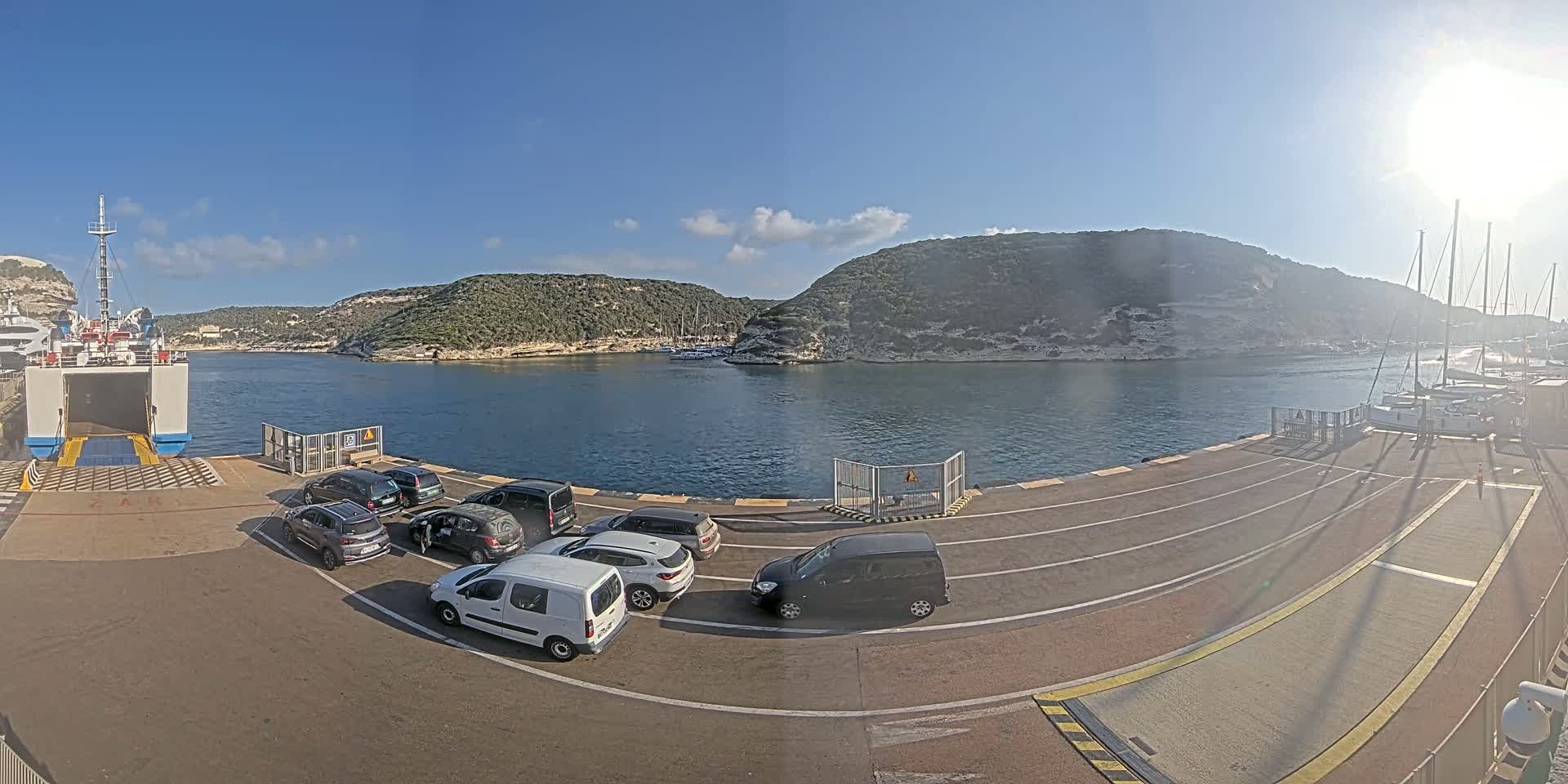 Corsica, Port de Commerce Bonifacio Port Live Cam - Sartene, Corse-du-Sud, Corse , France