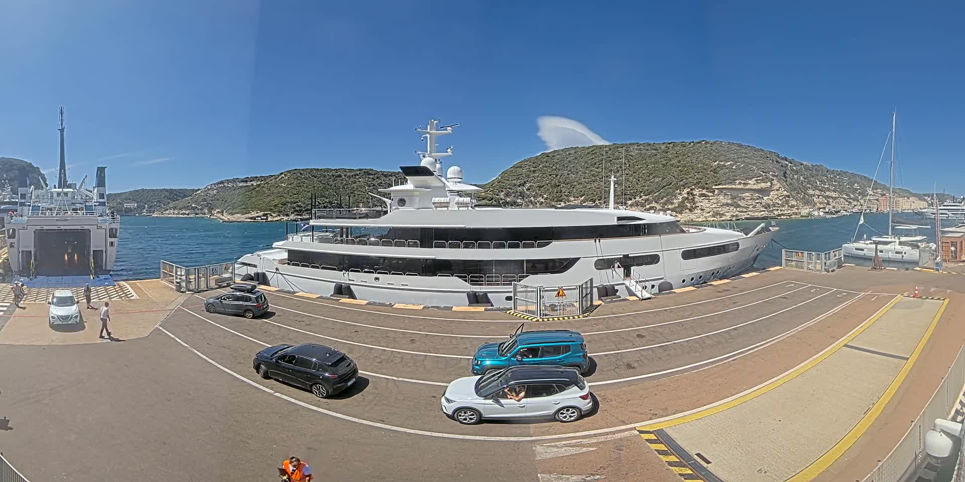 Corsica, Port de Commerce Bonifacio Port Live Cam - Sartene, Corse-du-Sud, Corse , France