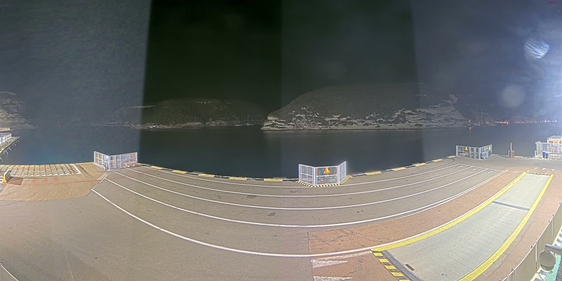 Corsica, Port de Commerce Bonifacio Port Live Cam - Sartene, Corse-du-Sud, Corse , France