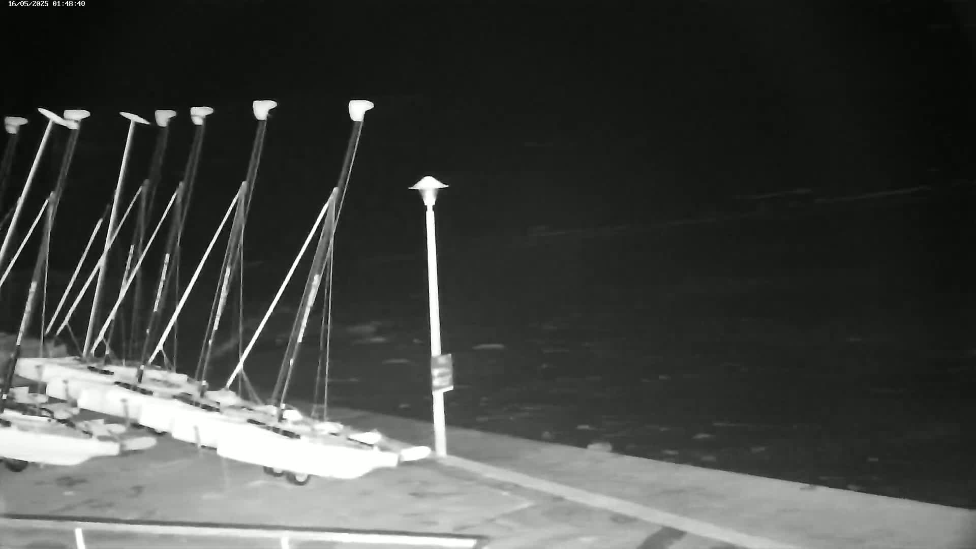 Perros-Guirec Plage de Trestraou Beach Live Cam - Lannion, Cotes-d'Armor, Bretagne, France