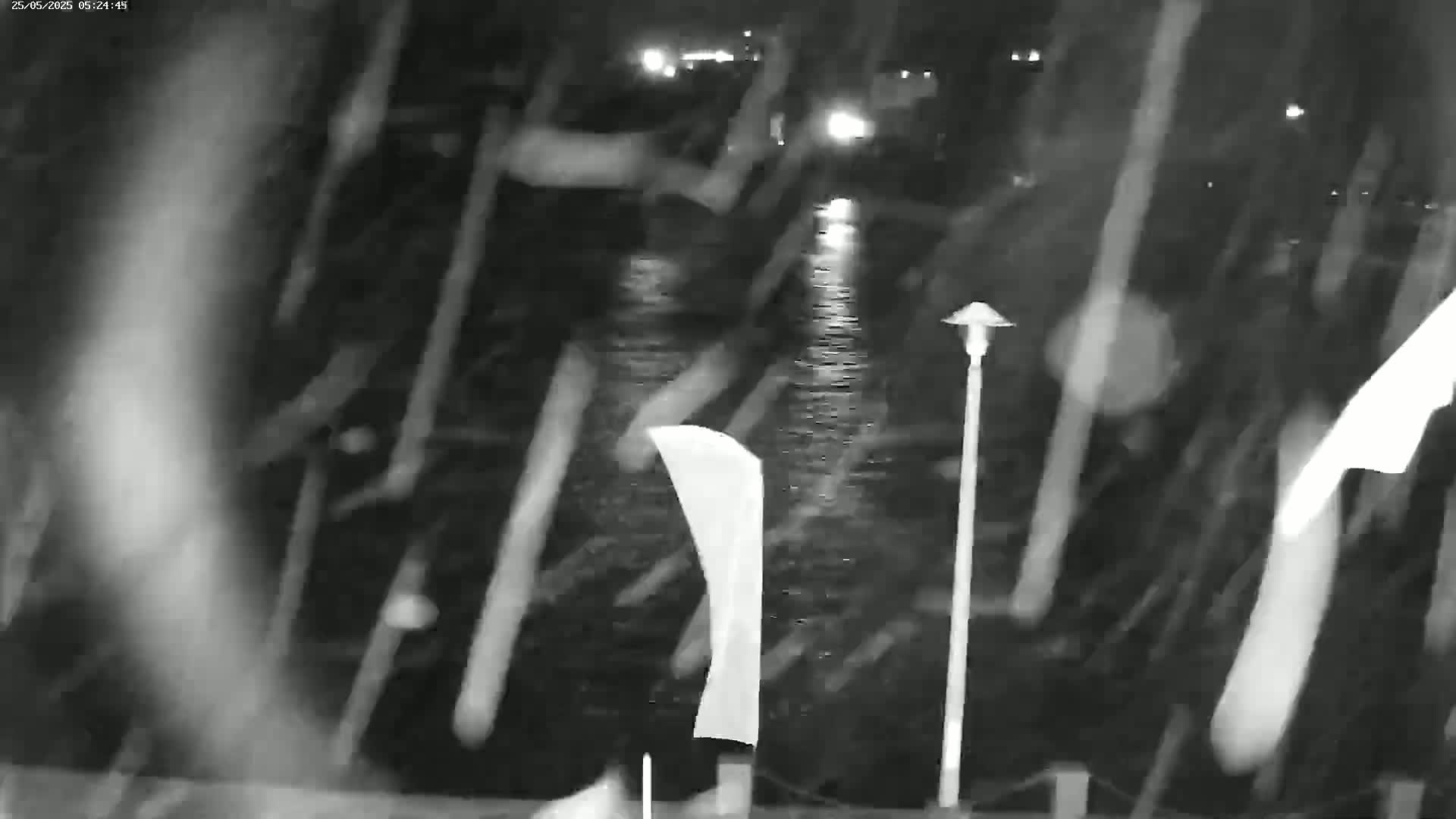 Perros-Guirec Plage de Trestraou Beach Live Cam - Lannion, Cotes-d'Armor, Bretagne, France