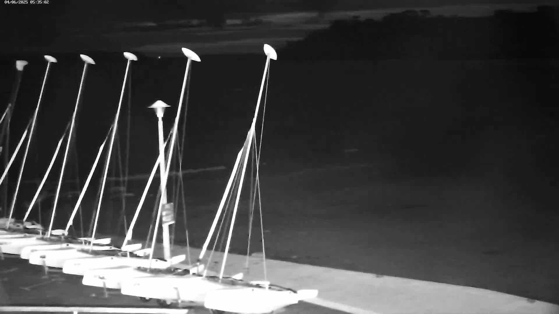 Perros-Guirec Plage de Trestraou Beach Live Cam - Lannion, Cotes-d'Armor, Bretagne, France