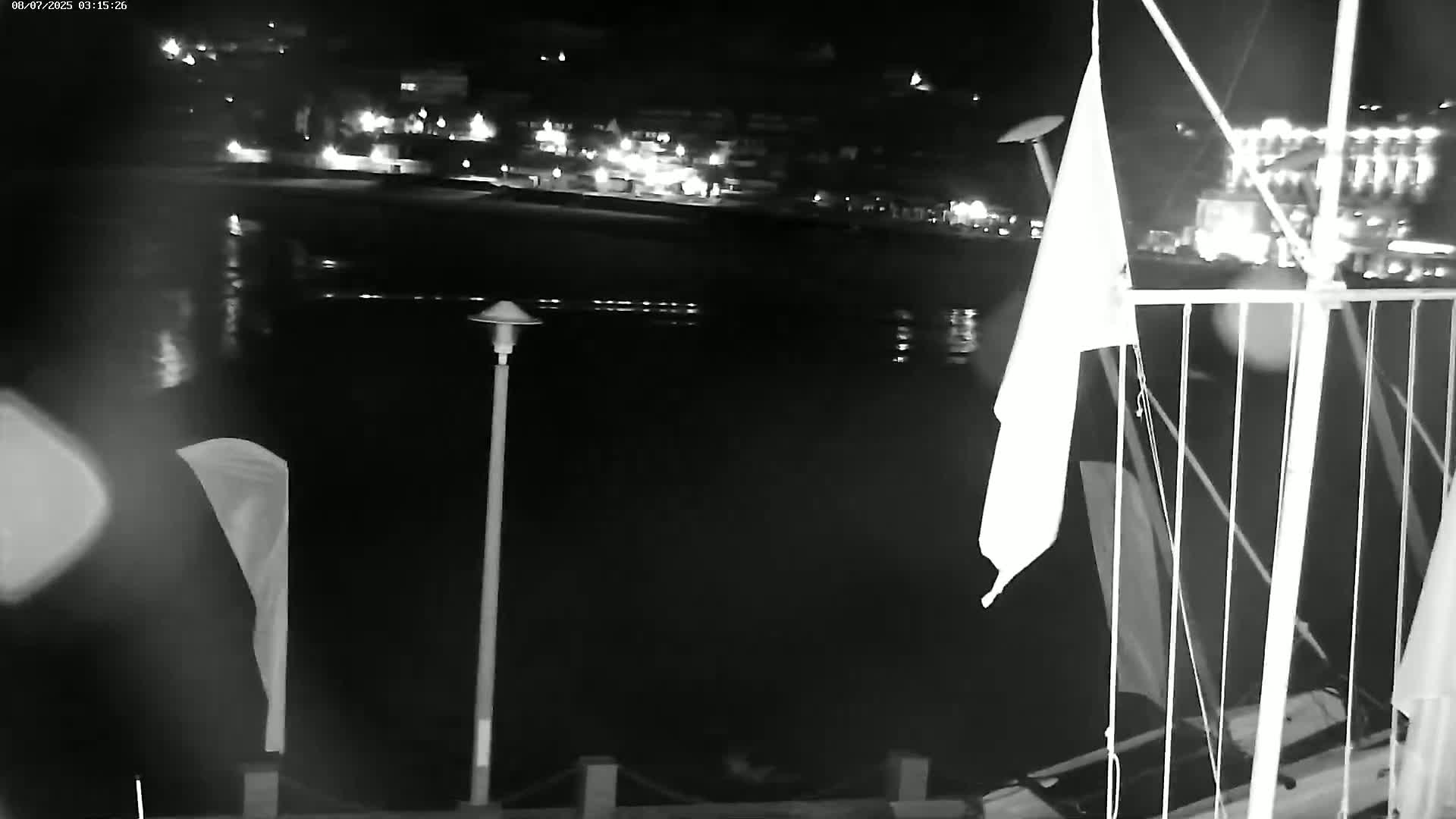Perros-Guirec Plage de Trestraou Beach Live Cam - Lannion, Cotes-d'Armor, Bretagne, France