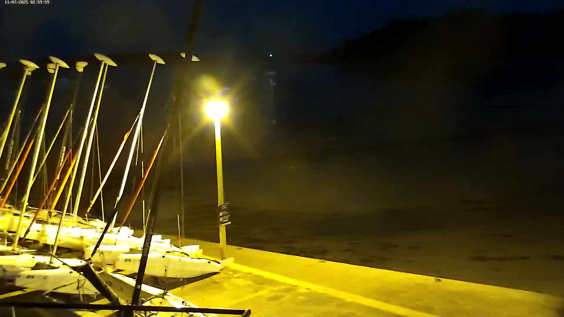 Perros-Guirec Plage de Trestraou Beach Live Cam - Lannion, Cotes-d'Armor, Bretagne, France