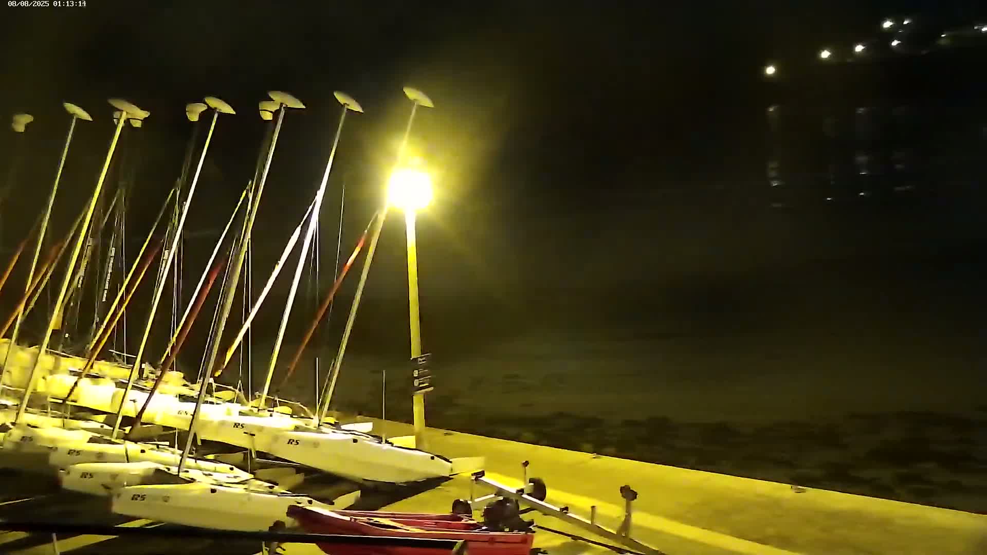 Perros-Guirec Plage de Trestraou Beach Live Cam - Lannion, Cotes-d'Armor, Bretagne, France