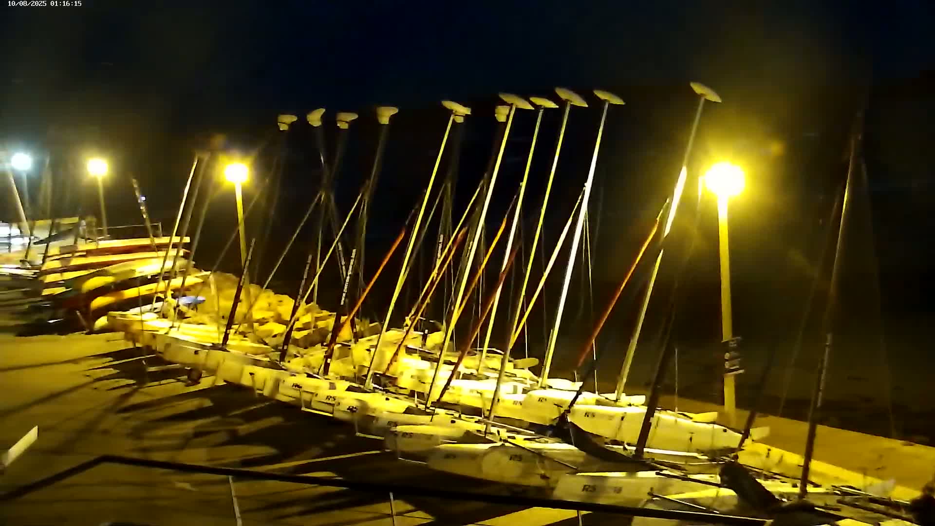 Perros-Guirec Plage de Trestraou Beach Live Cam - Lannion, Cotes-d'Armor, Bretagne, France