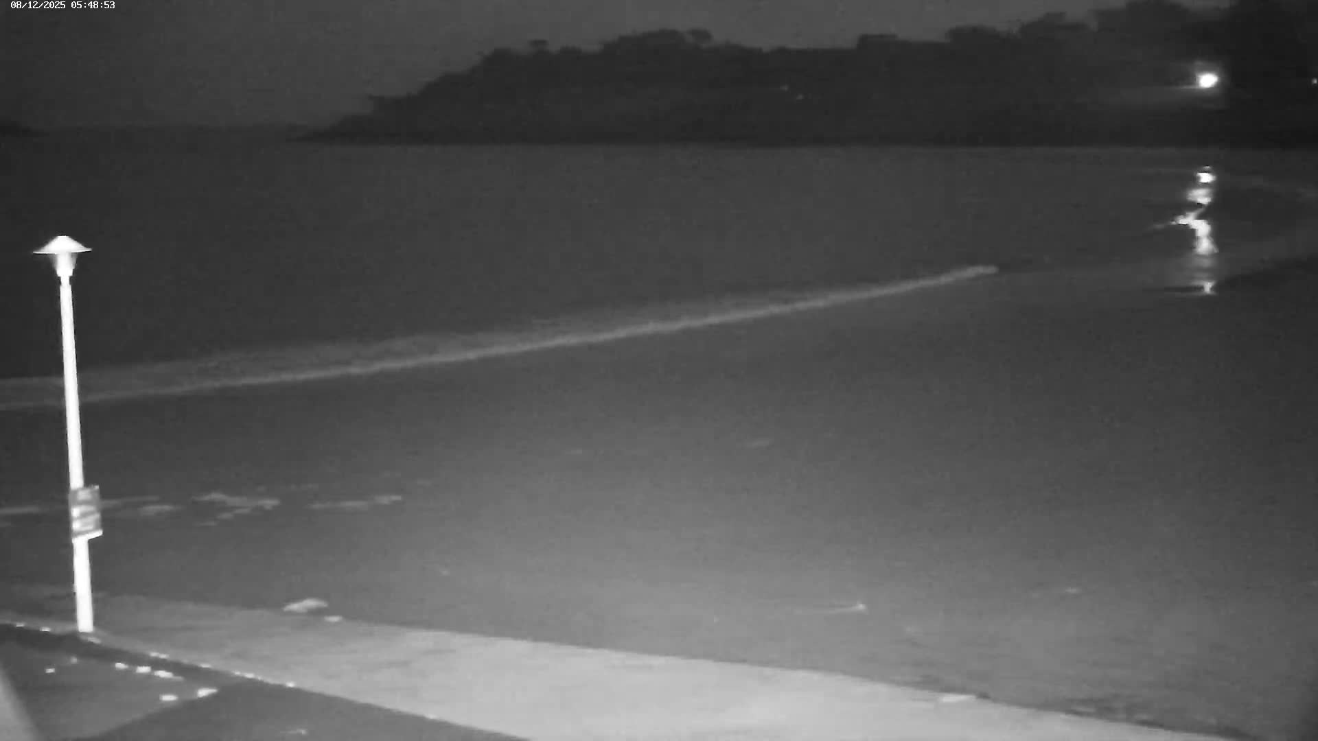 Perros-Guirec Plage de Trestraou Beach Live Cam - Lannion, Cotes-d'Armor, Bretagne, France