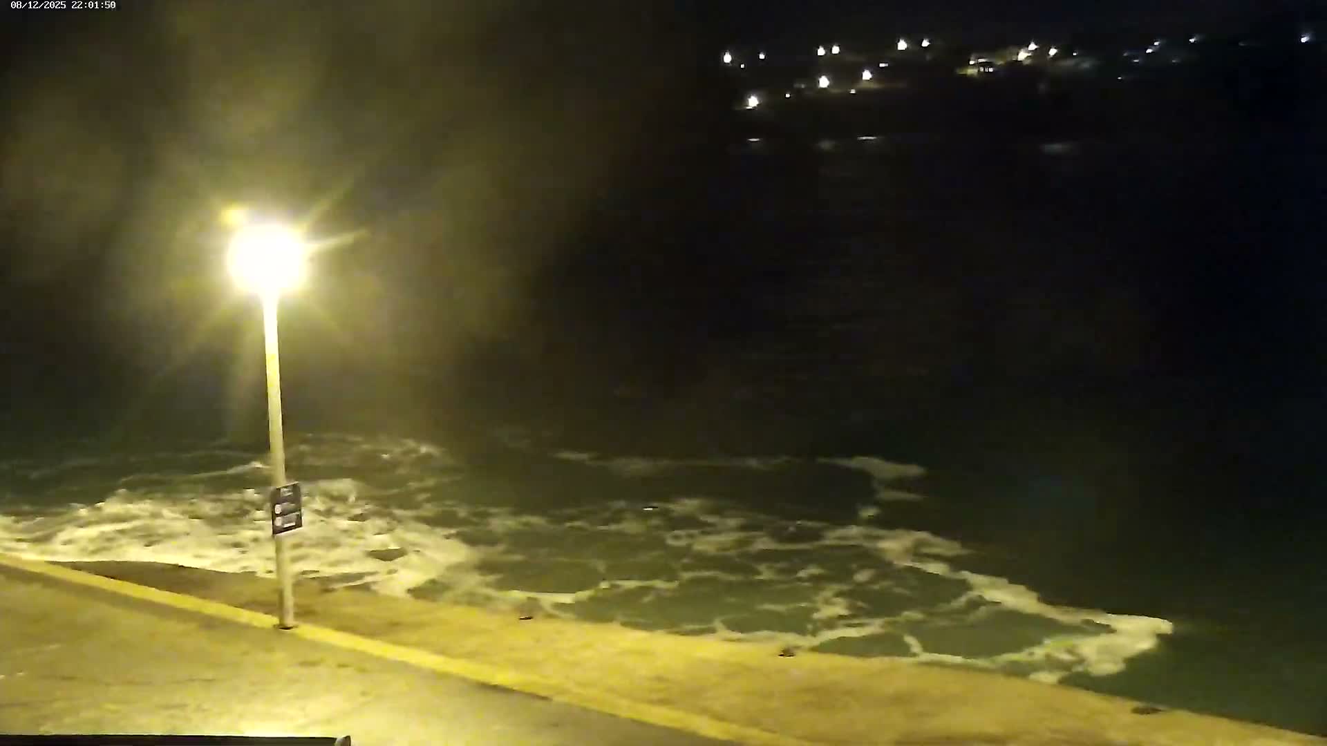 Perros-Guirec Plage de Trestraou Beach Live Cam - Lannion, Cotes-d'Armor, Bretagne, France