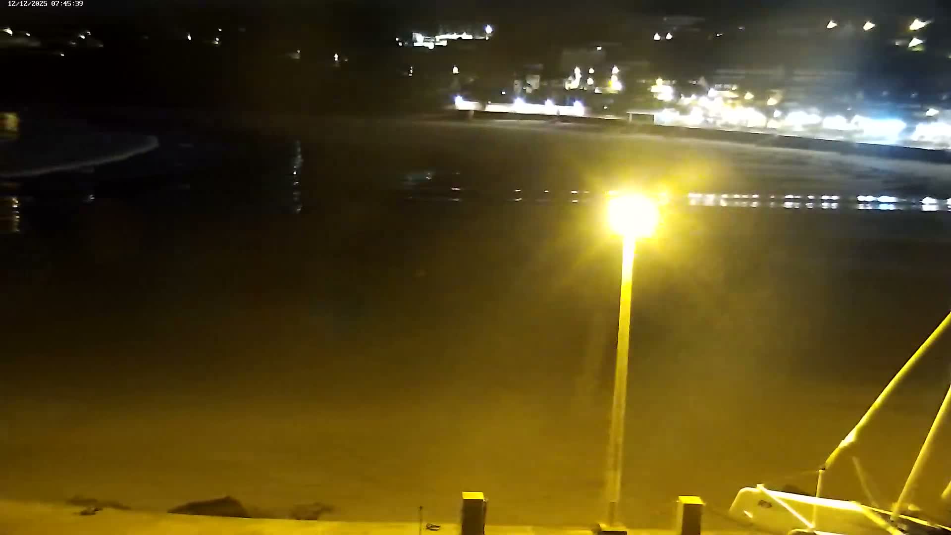 Perros-Guirec Plage de Trestraou Beach Live Cam - Lannion, Cotes-d'Armor, Bretagne, France