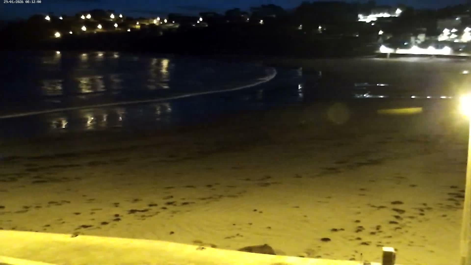 Perros-Guirec Plage de Trestraou Beach Live Cam - Lannion, Cotes-d'Armor, Bretagne, France