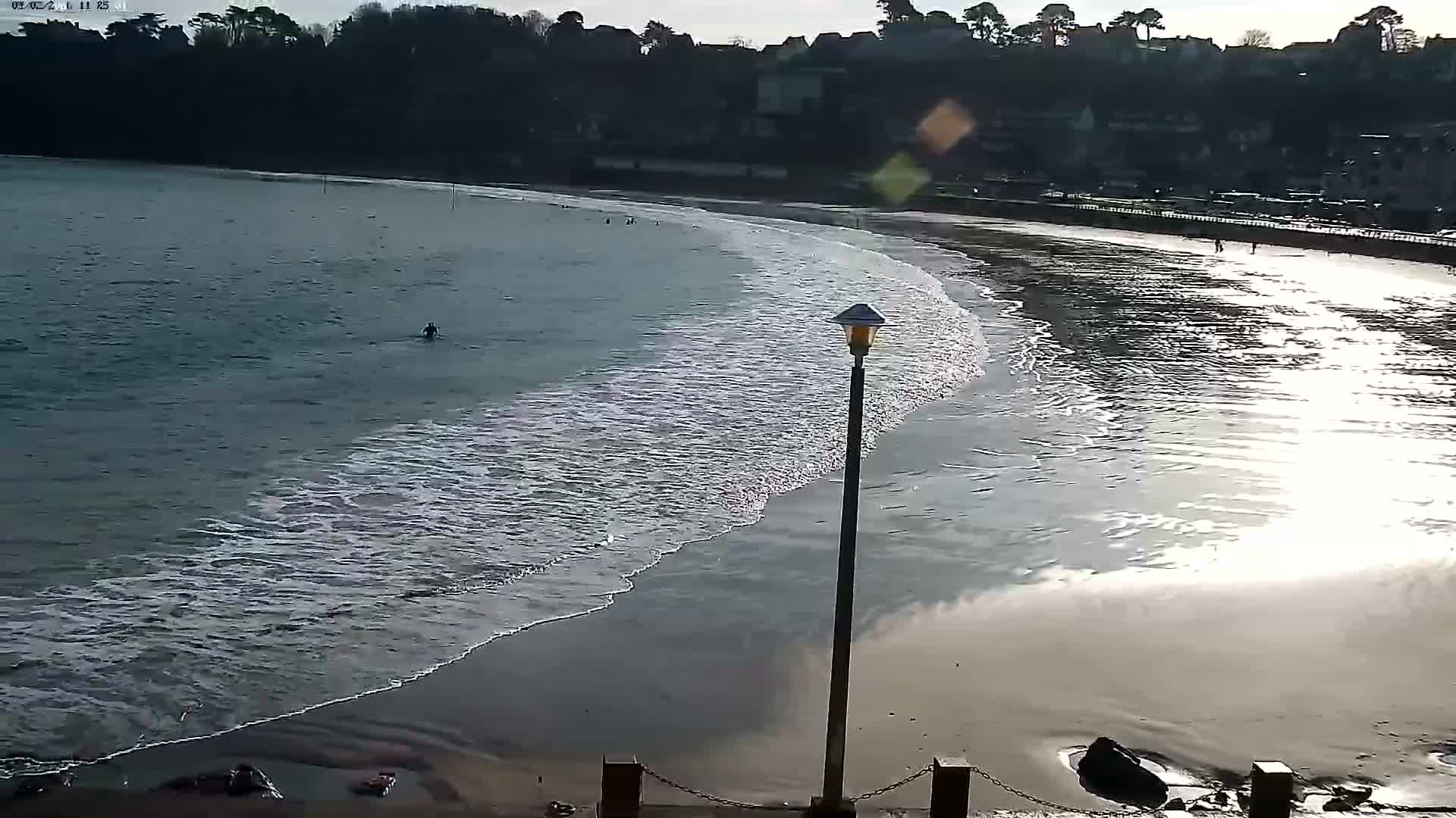 Perros-Guirec Plage de Trestraou Beach Live Cam - Lannion, Cotes-d'Armor, Bretagne, France