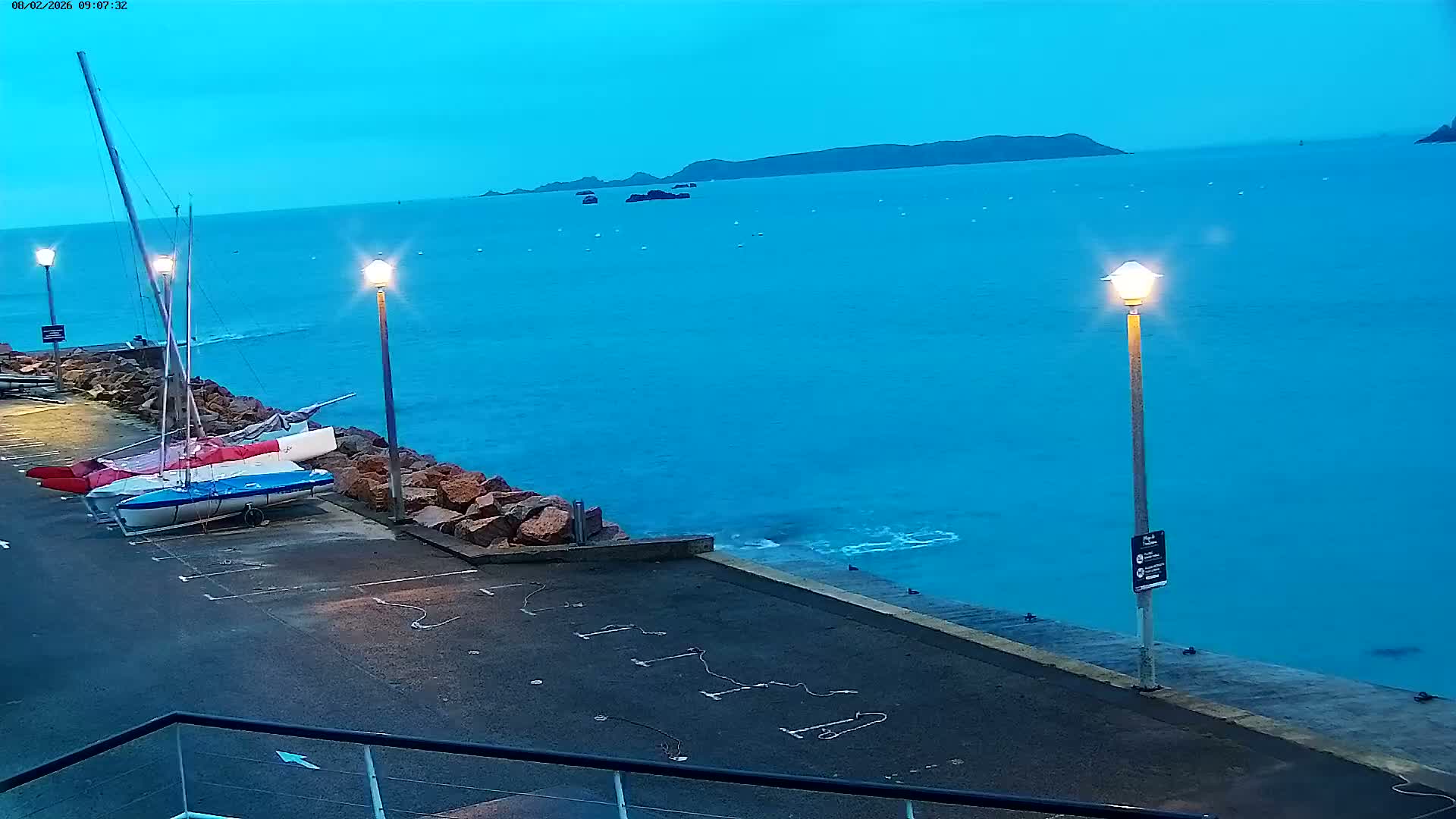 Perros-Guirec Plage de Trestraou Beach Live Cam - Lannion, Cotes-d'Armor, Bretagne, France