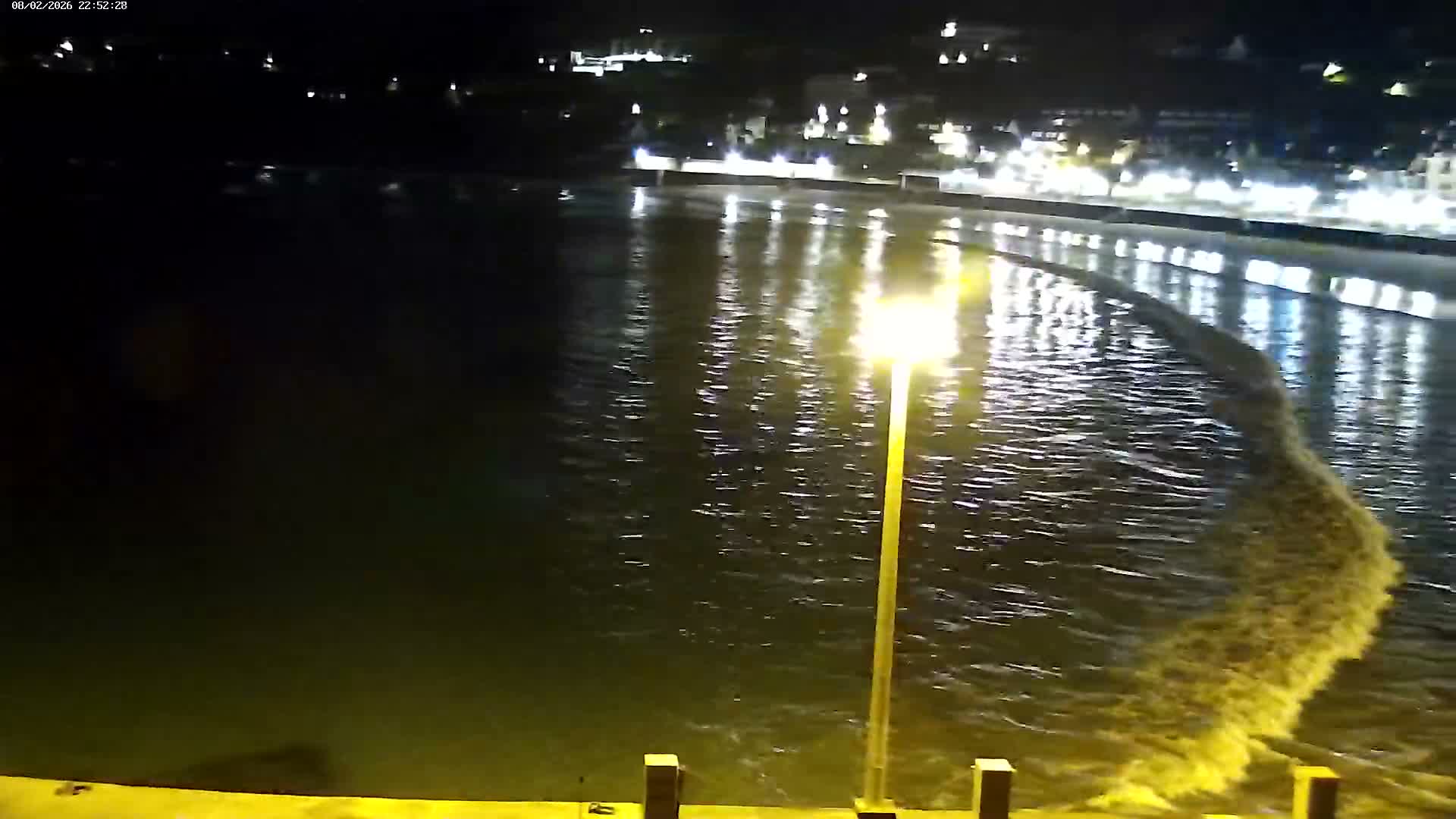 Perros-Guirec Plage de Trestraou Beach Live Cam - Lannion, Cotes-d'Armor, Bretagne, France