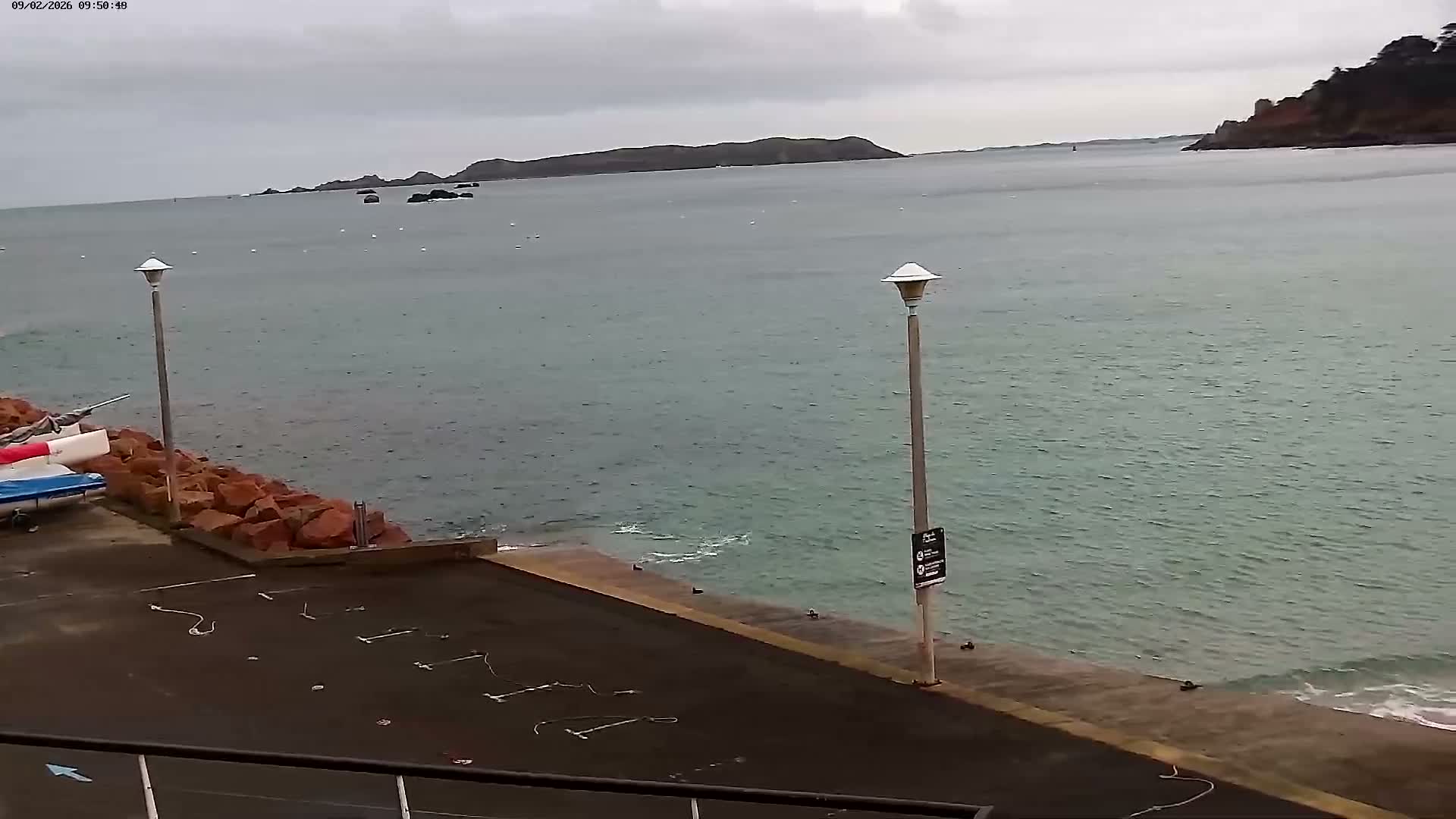 Perros-Guirec Plage de Trestraou Beach Live Cam - Lannion, Cotes-d'Armor, Bretagne, France