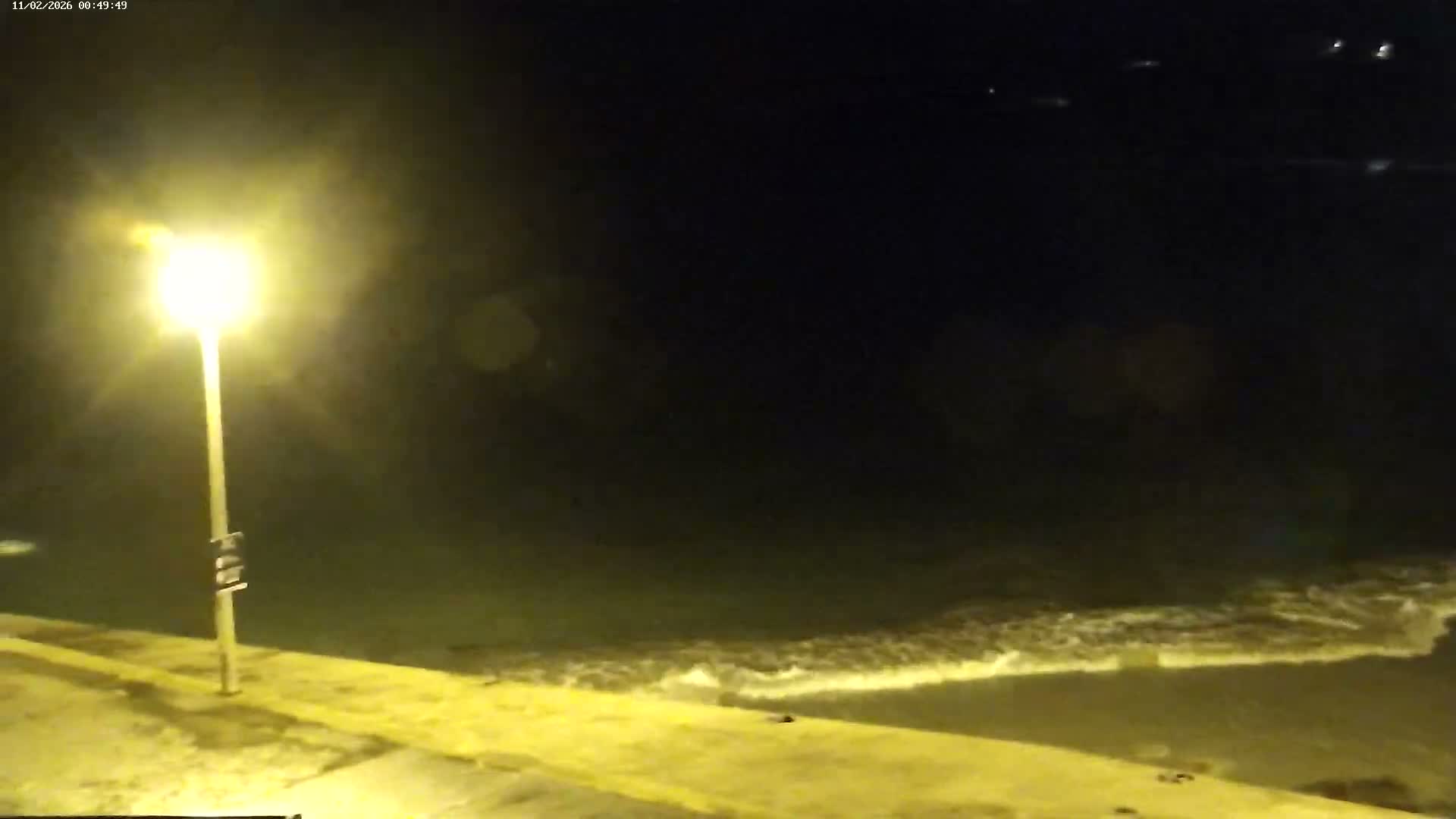 Perros-Guirec Plage de Trestraou Beach Live Cam - Lannion, Cotes-d'Armor, Bretagne, France