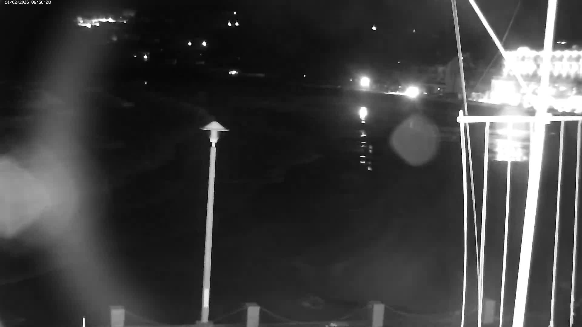 Perros-Guirec Plage de Trestraou Beach Live Cam - Lannion, Cotes-d'Armor, Bretagne, France