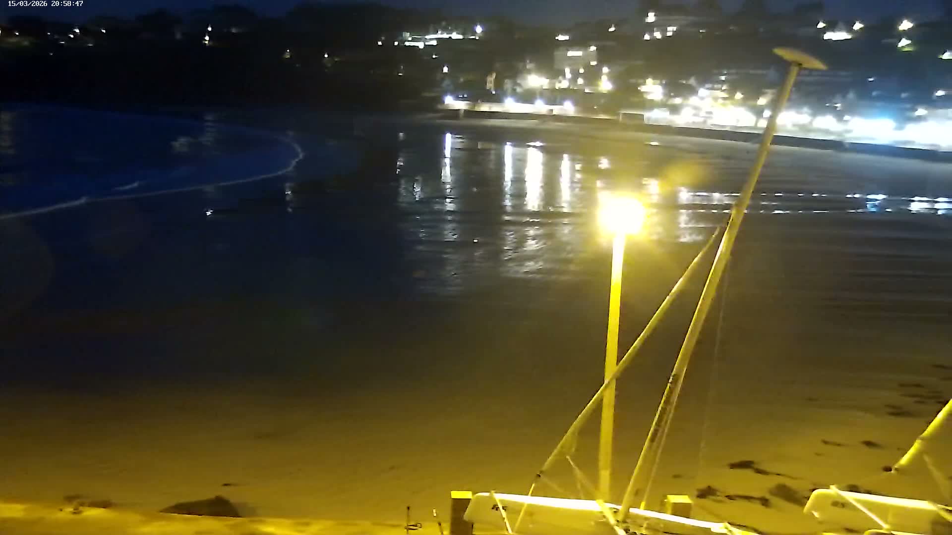 Perros-Guirec Plage de Trestraou Beach Live Cam - Lannion, Cotes-d'Armor, Bretagne, France