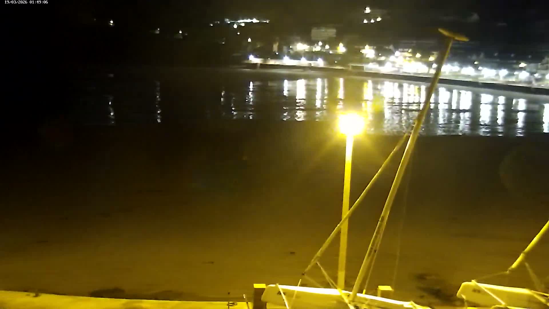 Perros-Guirec Plage de Trestraou Beach Live Cam - Lannion, Cotes-d'Armor, Bretagne, France