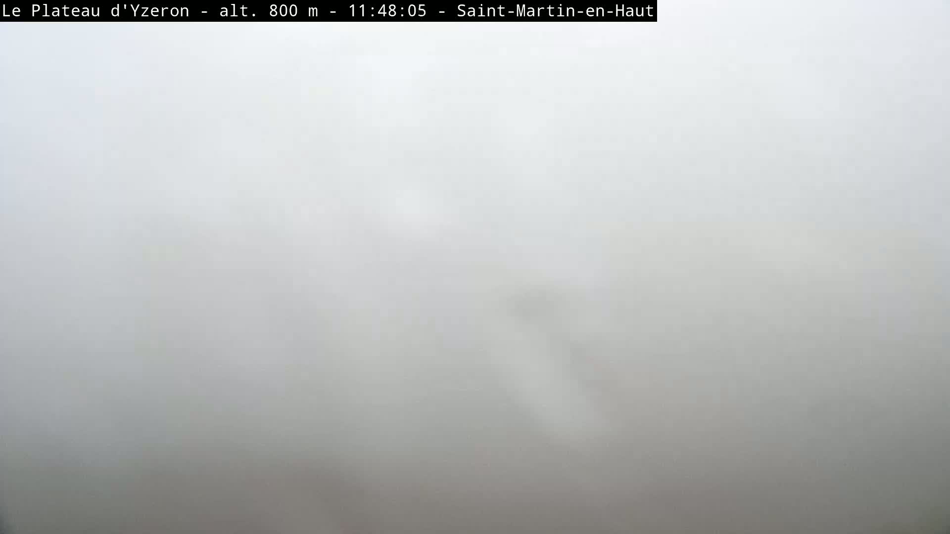 Yzeron Adventure,  Plateau d'Yzeron Live Cam - Lyon, Rhone, Auvergne-Rhone-Alpes, france