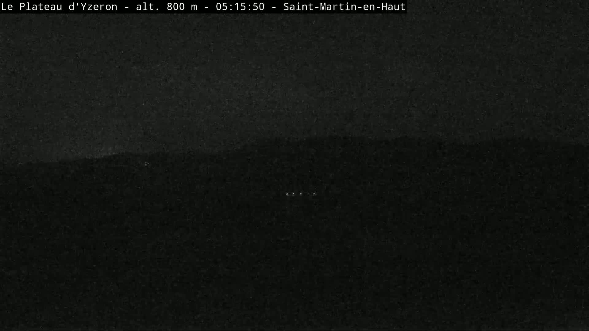 Yzeron Adventure,  Plateau d'Yzeron Live Cam - Lyon, Rhone, Auvergne-Rhone-Alpes, france
