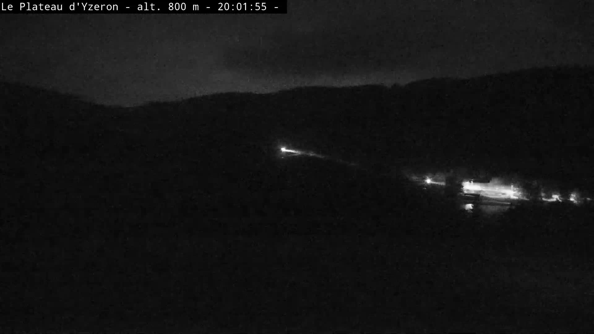 Yzeron Adventure,  Plateau d'Yzeron Live Cam - Lyon, Rhone, Auvergne-Rhone-Alpes, france