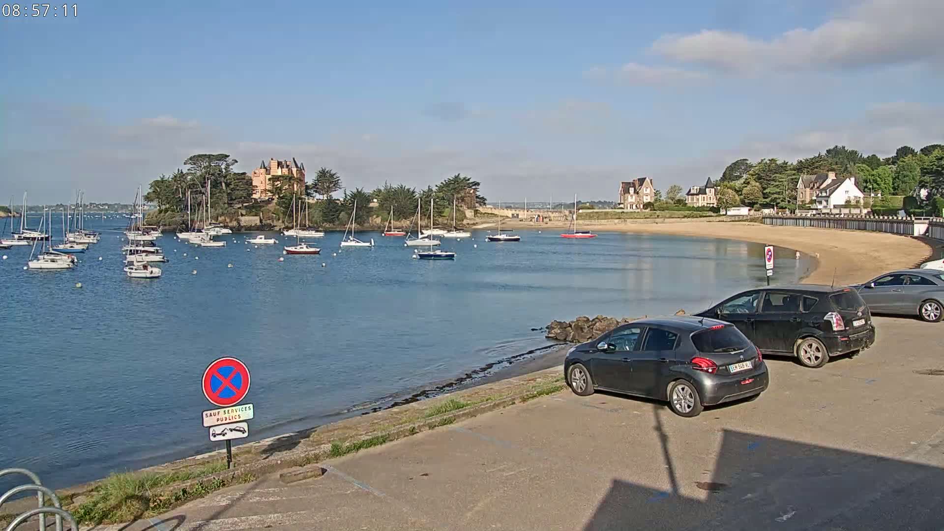 Saint-Briac-sur-Mer, Port & Plage de Bechet Live Cam - Saint-Malo, Ille-et-Vilaine, Bretagne, France
