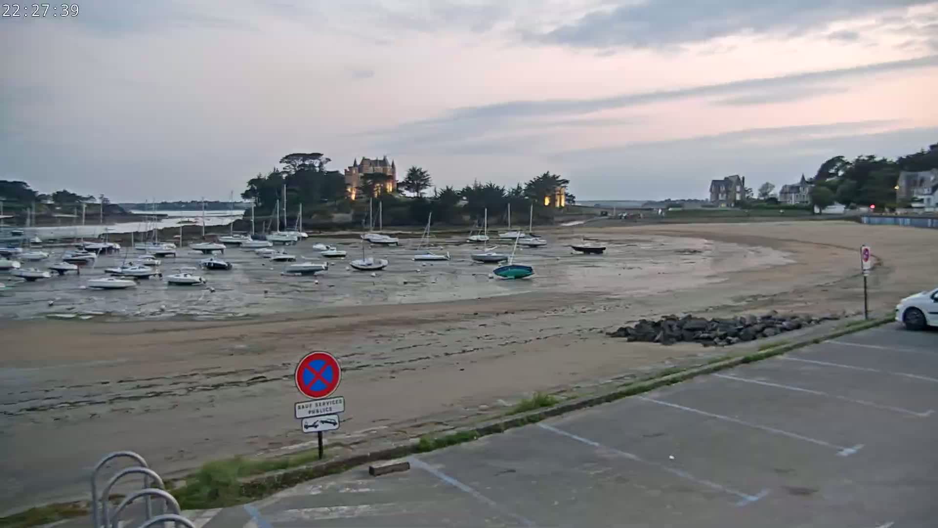 Saint-Briac-sur-Mer, Port & Plage de Bechet Live Cam - Saint-Malo, Ille-et-Vilaine, Bretagne, France