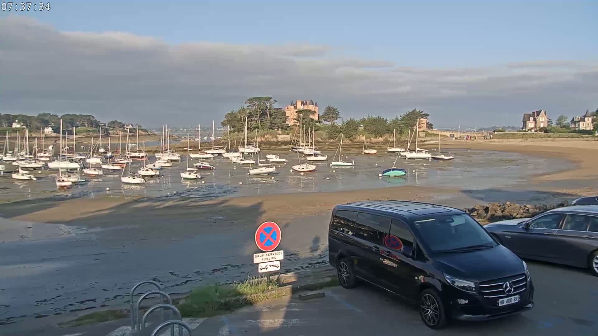 Saint-Briac-sur-Mer, Port & Plage de Bechet Live Cam - Saint-Malo, Ille-et-Vilaine, Bretagne, France