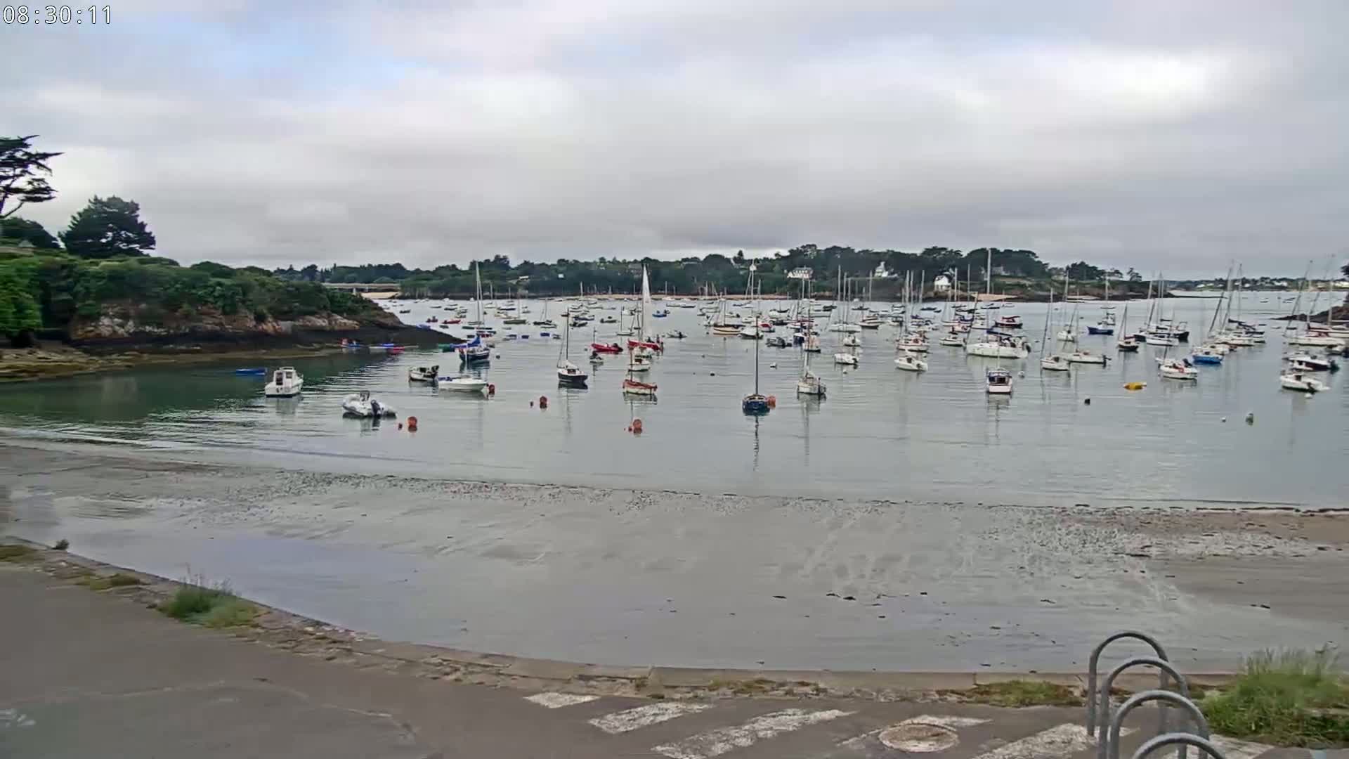 Saint-Briac-sur-Mer, Port & Plage de Bechet Live Cam - Saint-Malo, Ille-et-Vilaine, Bretagne, France