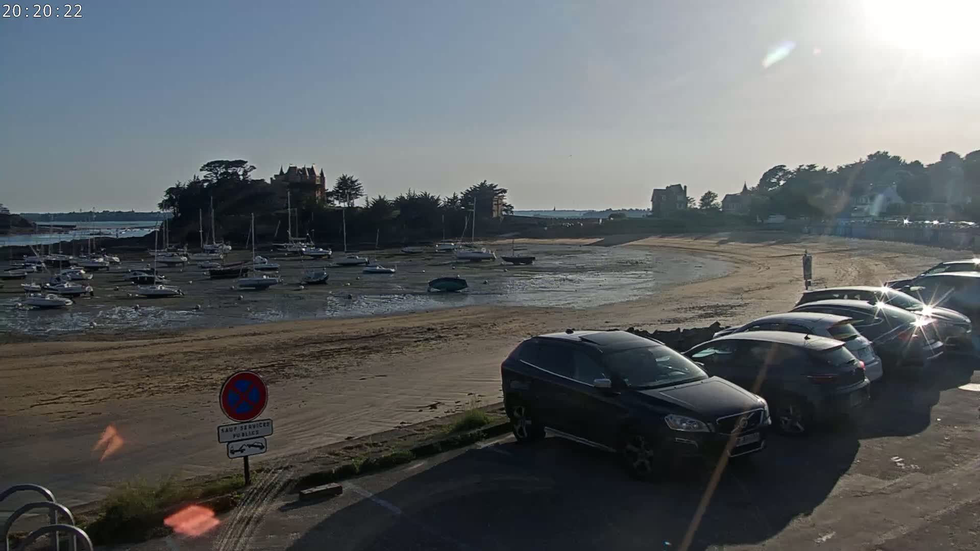 Saint-Briac-sur-Mer, Port & Plage de Bechet Live Cam - Saint-Malo, Ille-et-Vilaine, Bretagne, France