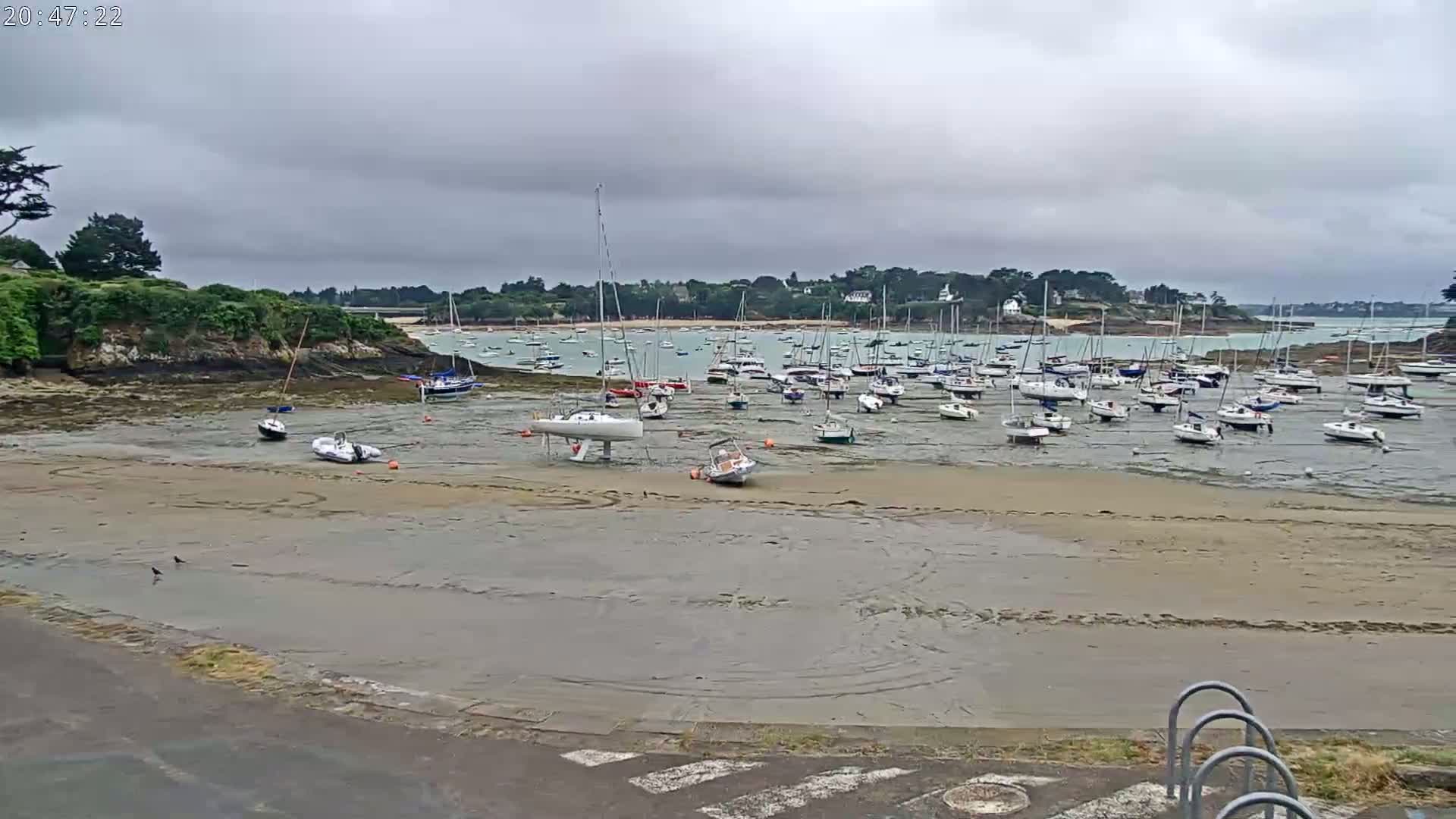 Saint-Briac-sur-Mer, Port & Plage de Bechet Live Cam - Saint-Malo, Ille-et-Vilaine, Bretagne, France
