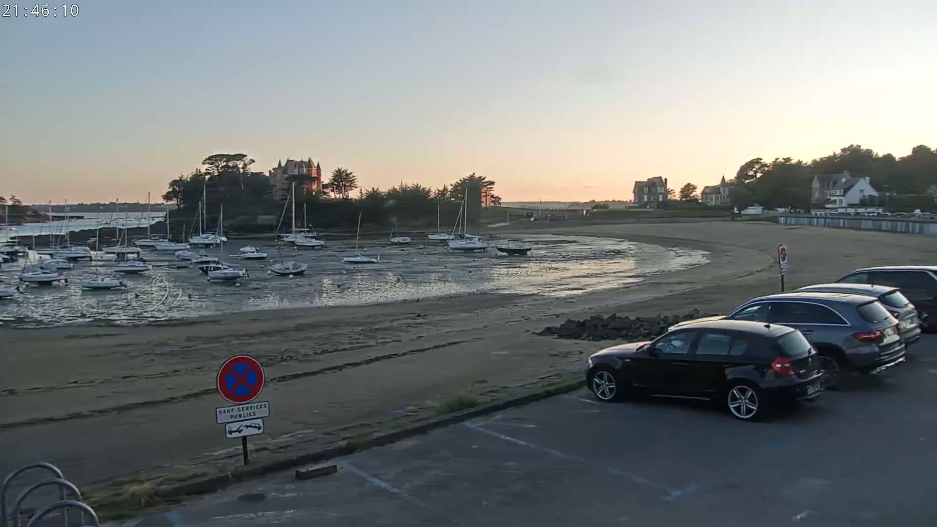 Saint-Briac-sur-Mer, Port & Plage de Bechet Live Cam - Saint-Malo, Ille-et-Vilaine, Bretagne, France