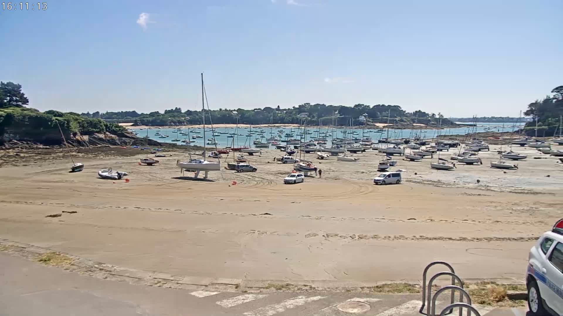 Saint-Briac-sur-Mer, Port & Plage de Bechet Live Cam - Saint-Malo, Ille-et-Vilaine, Bretagne, France
