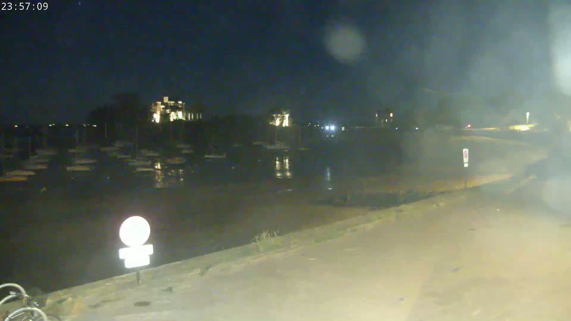 Saint-Briac-sur-Mer, Port & Plage de Bechet Live Cam - Saint-Malo, Ille-et-Vilaine, Bretagne, France