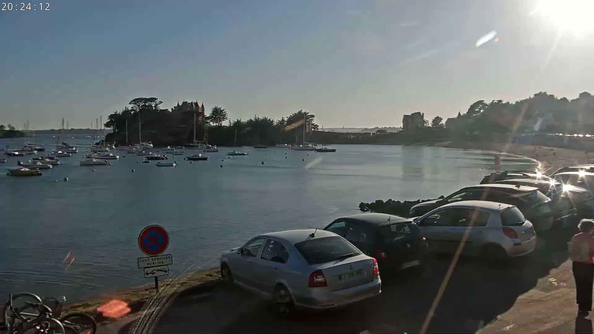 Saint-Briac-sur-Mer, Port & Plage de Bechet Live Cam - Saint-Malo, Ille-et-Vilaine, Bretagne, France
