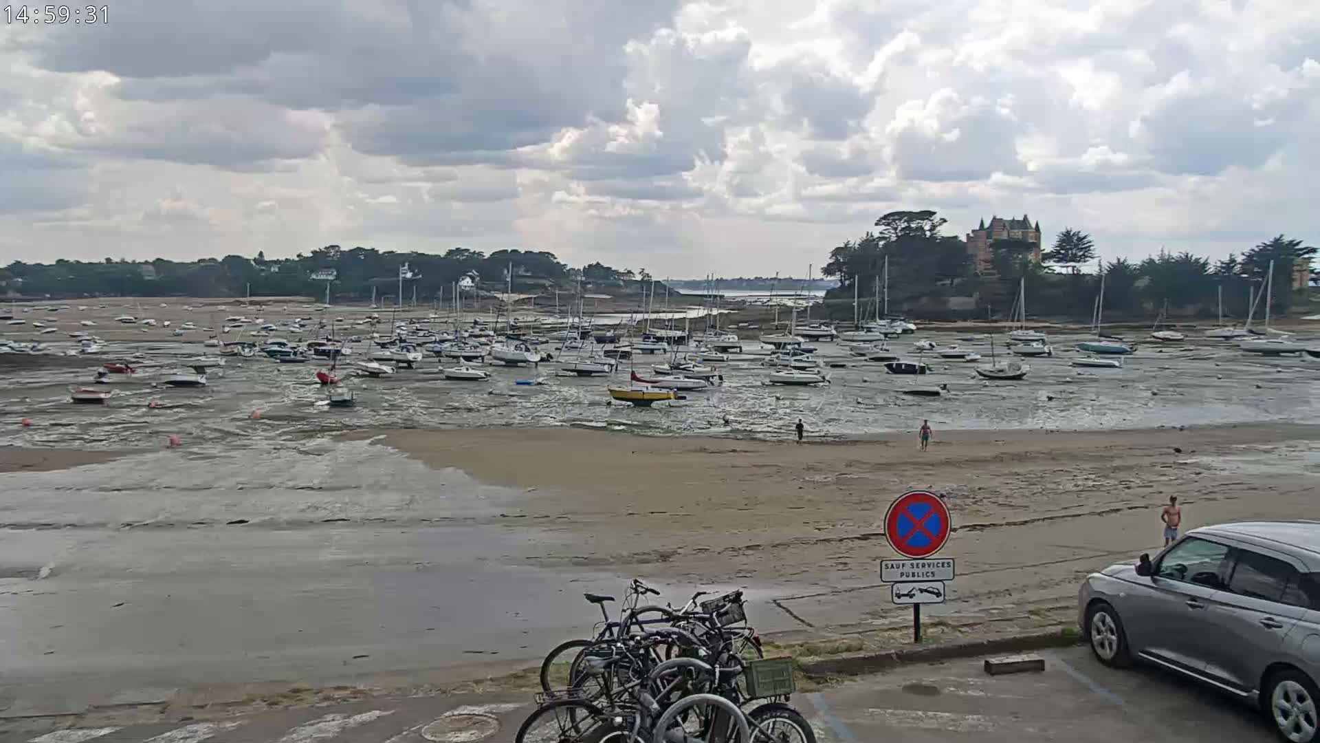 Saint-Briac-sur-Mer, Port & Plage de Bechet Live Cam - Saint-Malo, Ille-et-Vilaine, Bretagne, France