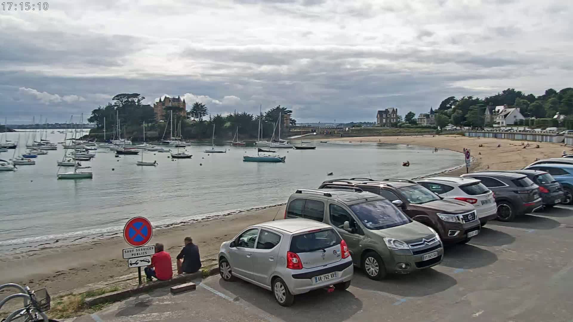 Saint-Briac-sur-Mer, Port & Plage de Bechet Live Cam - Saint-Malo, Ille-et-Vilaine, Bretagne, France