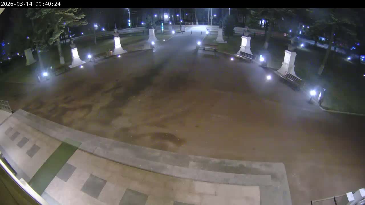 Iaşi, Aleea Mihail Sadoveanu Street & University of Agricultural Sciences and Veterinary Medicine Garden, Iasi Live Cam - Agronomie, Iaşi, Romania