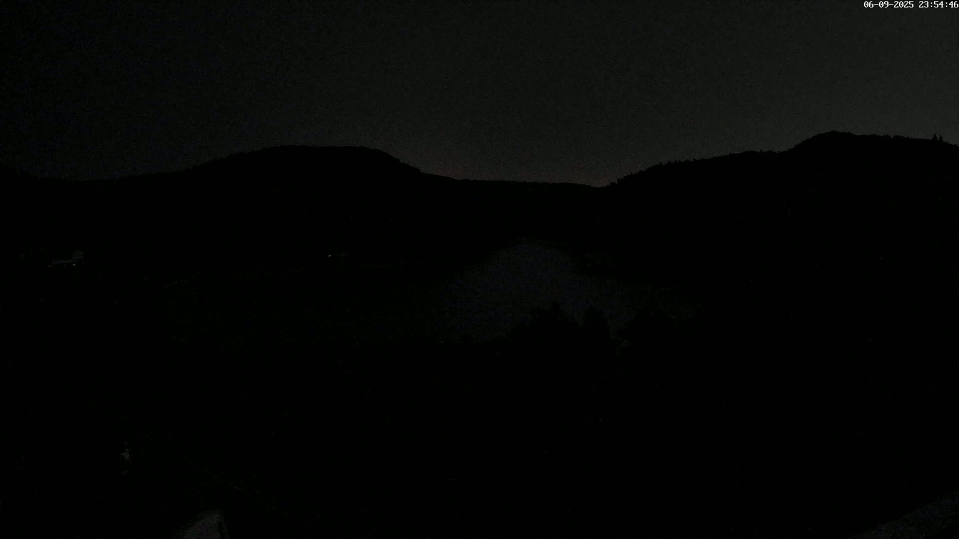 Miremont , Barrage des Fades Dam Live Cam - Riom, Puy-de-Dome, Auvergne-Rhone-Alpes, France